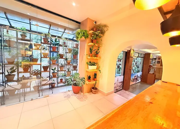 14 Luxe By Mums מלון 3*