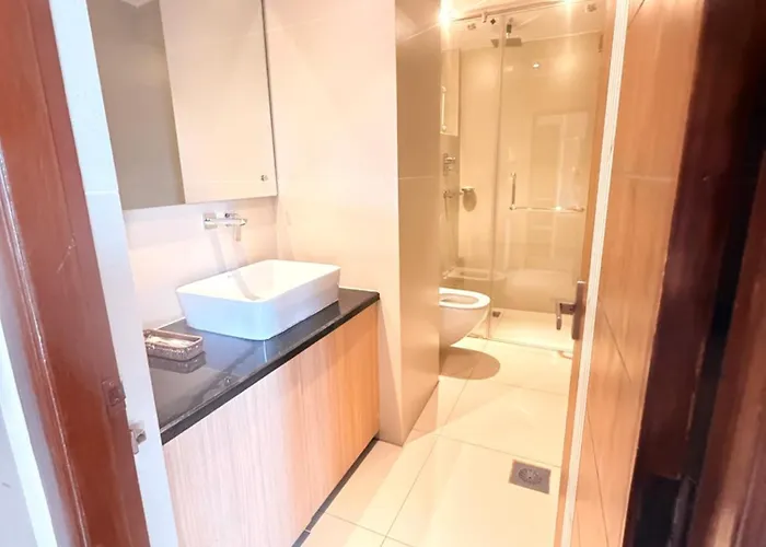 14 Luxe By Mums מלון 3*